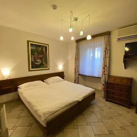 Hotel Antico 3*